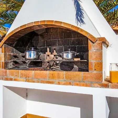 In Sleeps 8 With Pool Air Con And Wifi Villa Puerto Calero